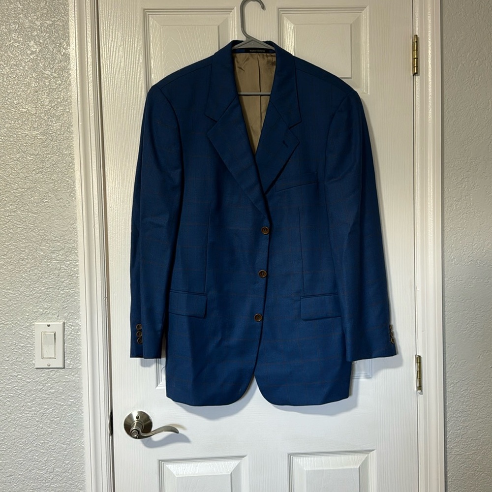Blue size 42R blazer